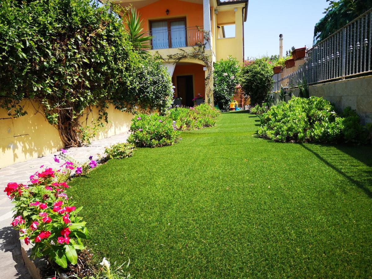 הוילה אולביה Casa Con Giardino מראה חיצוני תמונה